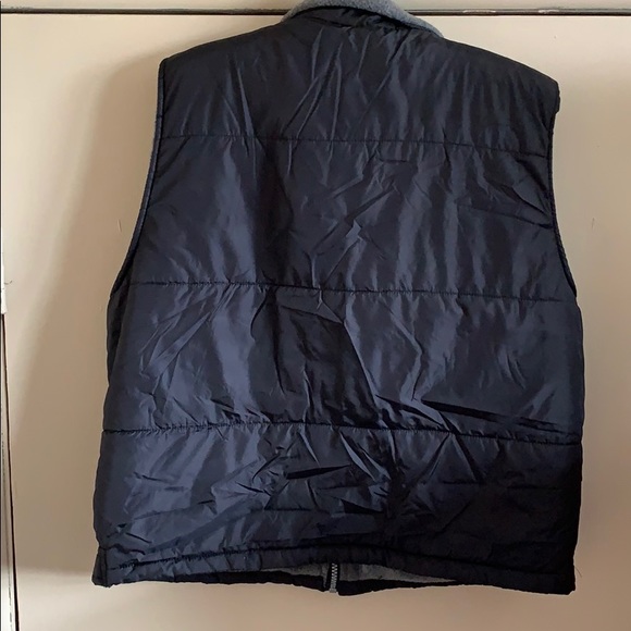 Cole took and co med best with zipper - Picture 2 of 3